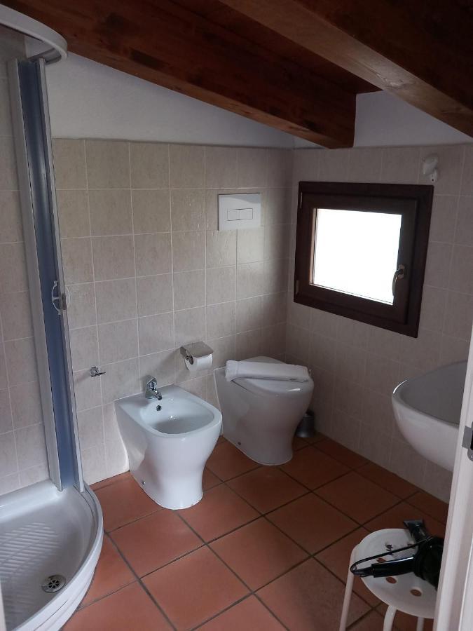 Agriturismo L'Ulivo Padula Eksteriør billede