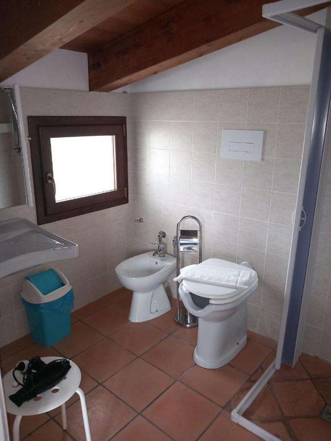 Agriturismo L'Ulivo Padula Eksteriør billede